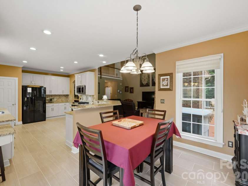8027 Silver Jade Lane, Denver, NC 28037.  MLS# CAR4414727, YatesRealty ID 46206. 