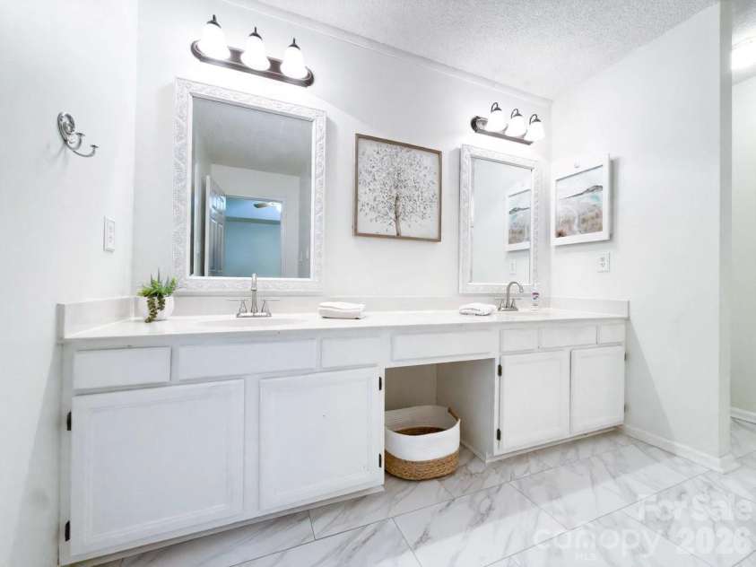 235 Withershinn Drive, Charlotte, NC 28262.  MLS# CAR4414548, YatesRealty ID 46207. Primary bath