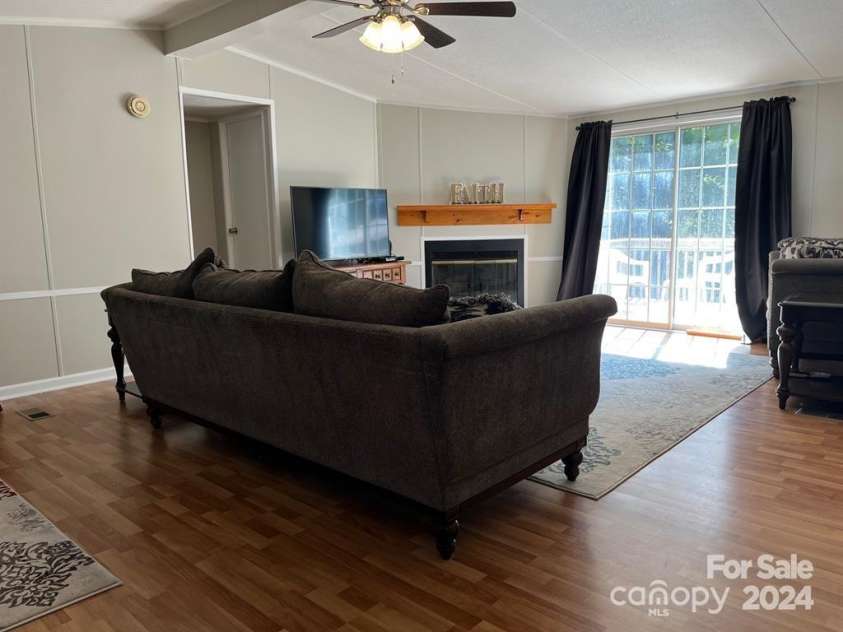 1035 Brandon Lane, Danbury, NC 27016.  MLS# CAR4208981, YatesRealty ID 4621. 