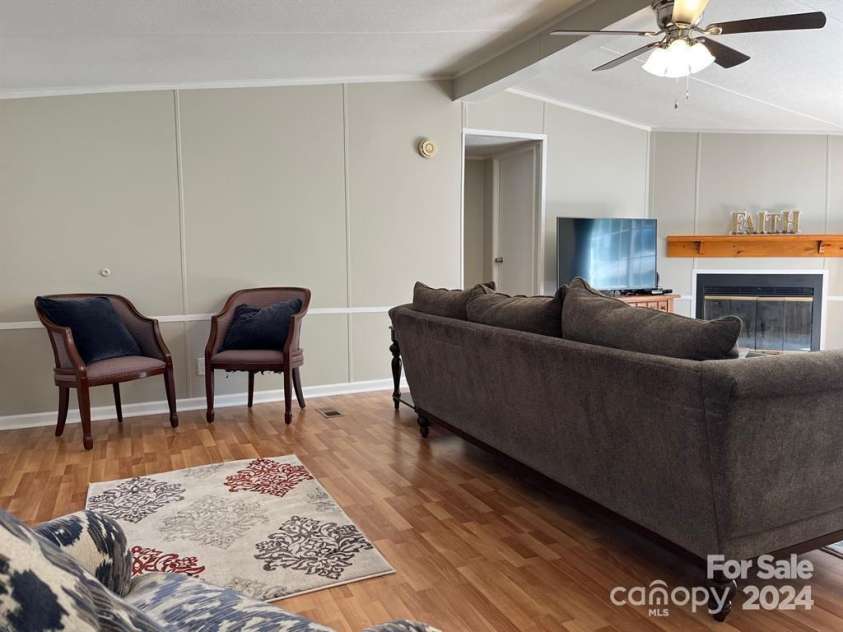 1035 Brandon Lane, Danbury, NC 27016.  MLS# CAR4208981, YatesRealty ID 4621. 