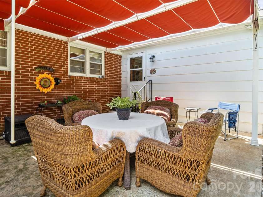 308 Taubrook Place, Lenoir, NC 28645.  MLS# CAR4358629, YatesRealty ID 4621. 