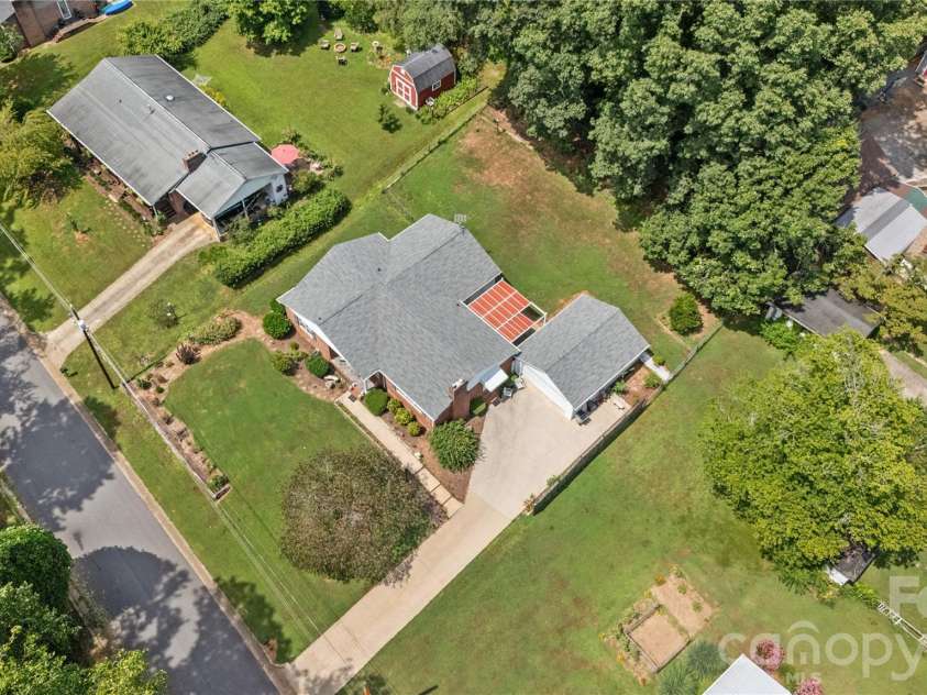 308 Taubrook Place, Lenoir, NC 28645.  MLS# CAR4358629, YatesRealty ID 4621. 