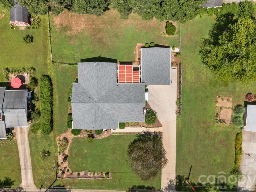 308 Taubrook Place, Lenoir, NC 28645.  MLS# CAR4358629, YatesRealty ID 4621. 