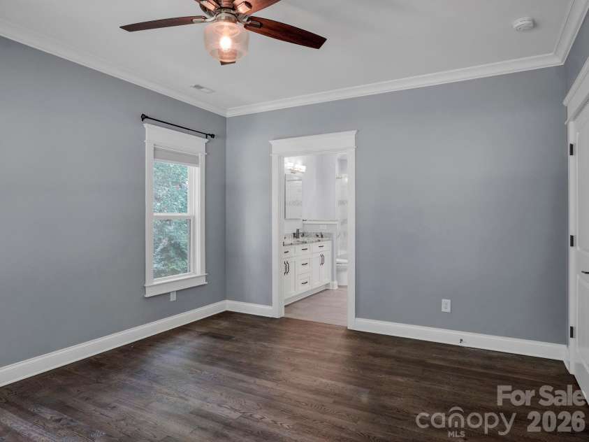 216 Paradise Drive, Belmont, NC 28012.  MLS# CAR4414732, YatesRealty ID 46211. 