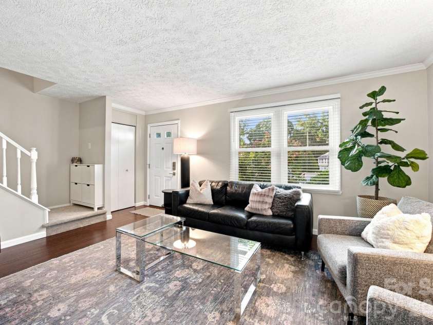 1217 Scaleybark Road, Charlotte, NC 28209.  MLS# CAR4416547, YatesRealty ID 46213. 