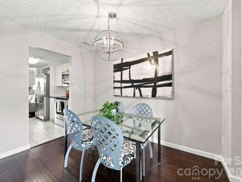 1217 Scaleybark Road, Charlotte, NC 28209.  MLS# CAR4416547, YatesRealty ID 46213. 