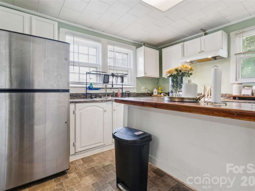 706 Main Street, Clover, SC 29710.  MLS# CAR4415471, YatesRealty ID 46216. 