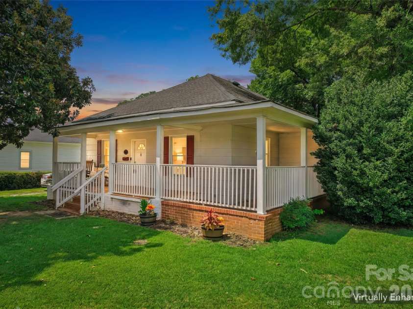 706 Main Street, Clover, SC 29710.  MLS# CAR4415471, YatesRealty ID 46216. 
