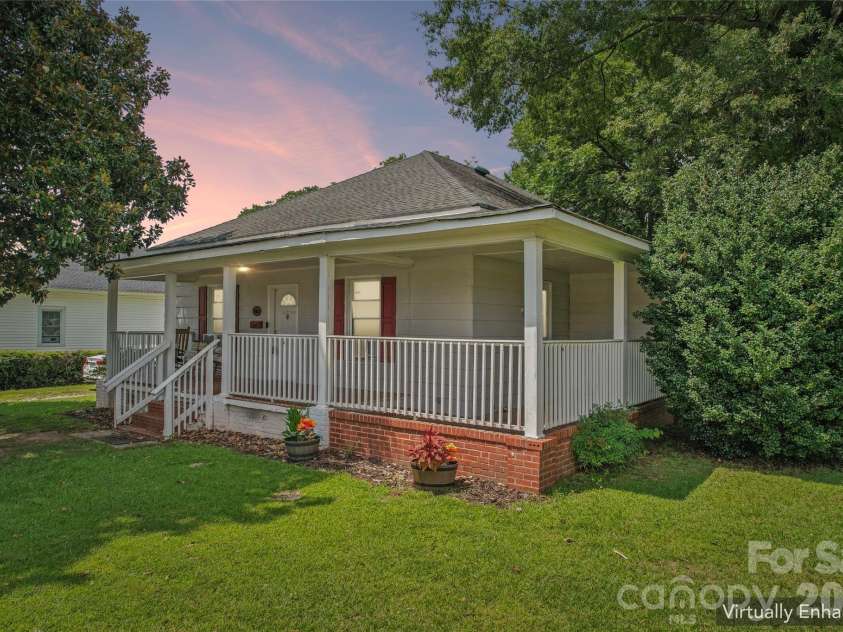 706 Main Street, Clover, SC 29710.  MLS# CAR4415471, YatesRealty ID 46216. 