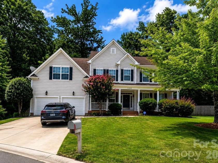 1260 Brough Hall Drive, Waxhaw, NC 28173.  MLS# CAR4410350, YatesRealty ID 46219. 