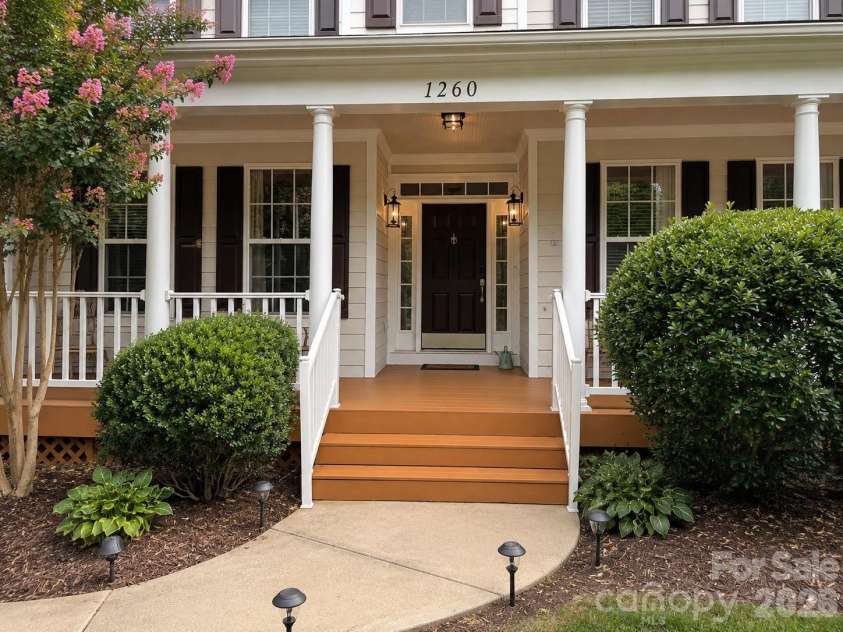 1260 Brough Hall Drive, Waxhaw, NC 28173.  MLS# CAR4410350, YatesRealty ID 46219. 