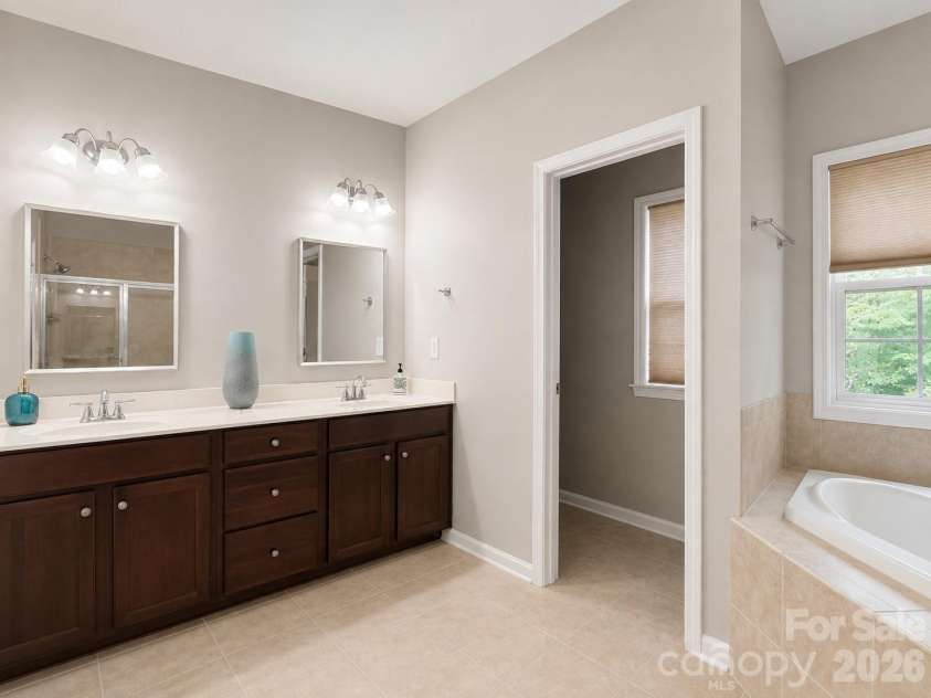 1260 Brough Hall Drive, Waxhaw, NC 28173.  MLS# CAR4410350, YatesRealty ID 46219. 
