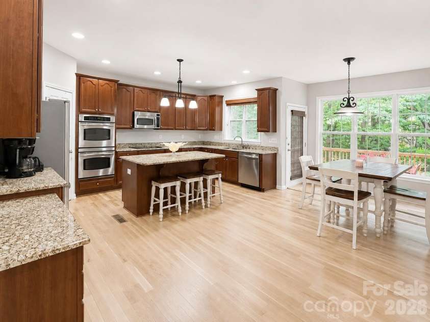 1260 Brough Hall Drive, Waxhaw, NC 28173.  MLS# CAR4410350, YatesRealty ID 46219. 