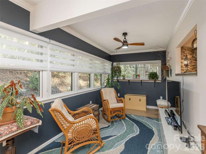 128 Camellia Way, Hendersonville, NC 28739.  MLS# CAR4333038, YatesRealty ID 4622. 