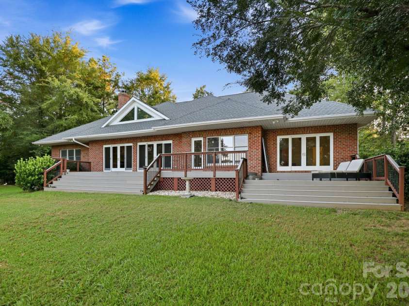 2183 Mingus Lane, York, SC 29745.  MLS# CAR4404734, YatesRealty ID 46221. 