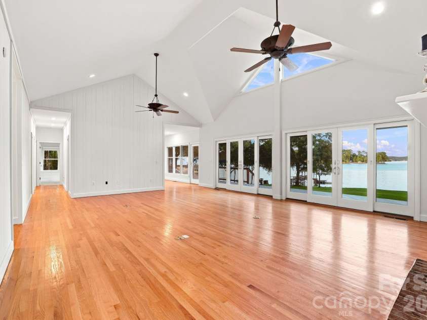 2183 Mingus Lane, York, SC 29745.  MLS# CAR4404734, YatesRealty ID 46221. 