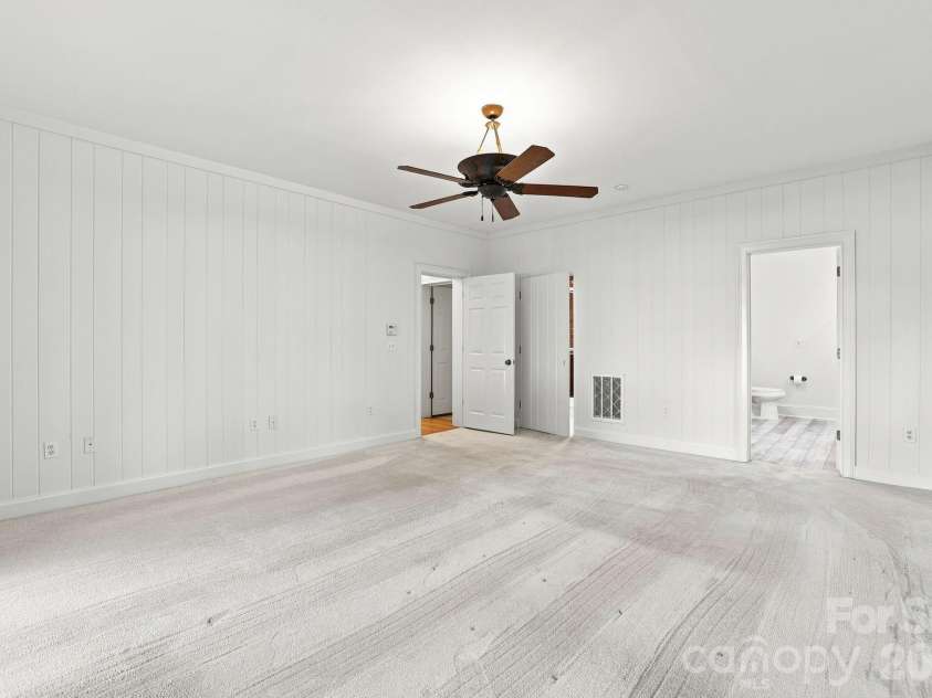 2183 Mingus Lane, York, SC 29745.  MLS# CAR4404734, YatesRealty ID 46221. 