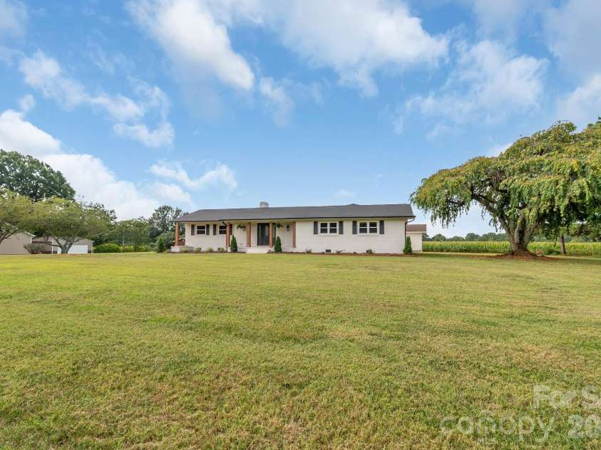3115 Crow Road, Monroe, NC 28112.  MLS# CAR4398551, YatesRealty ID 46223. 