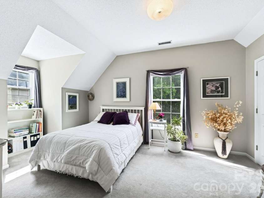 92 Lindon Cove Road, Candler, NC 28715.  MLS# CAR4415627, YatesRealty ID 46224. Bright Floor to Ceiling Windows