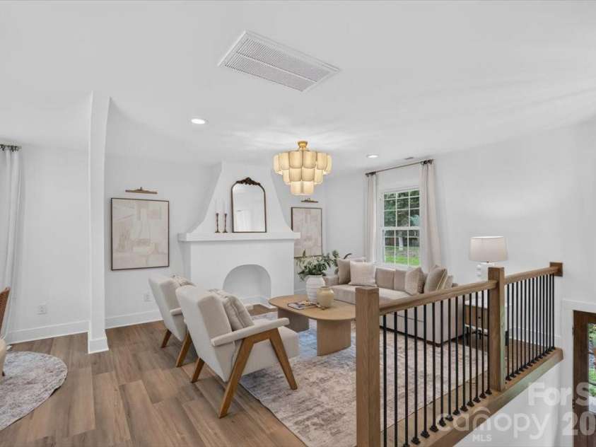 4752 Autumn Leaf Lane, Charlotte, NC 28277.  MLS# CAR4408724, YatesRealty ID 46226. 