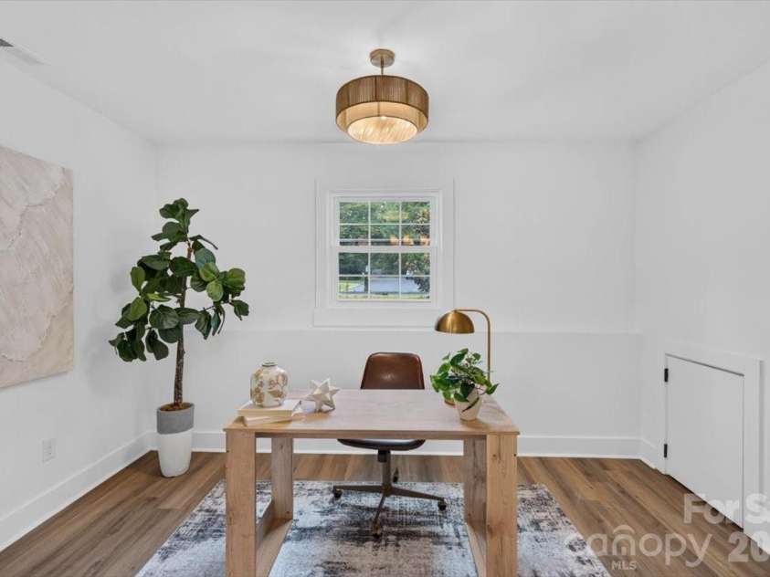 4752 Autumn Leaf Lane, Charlotte, NC 28277.  MLS# CAR4408724, YatesRealty ID 46226. 