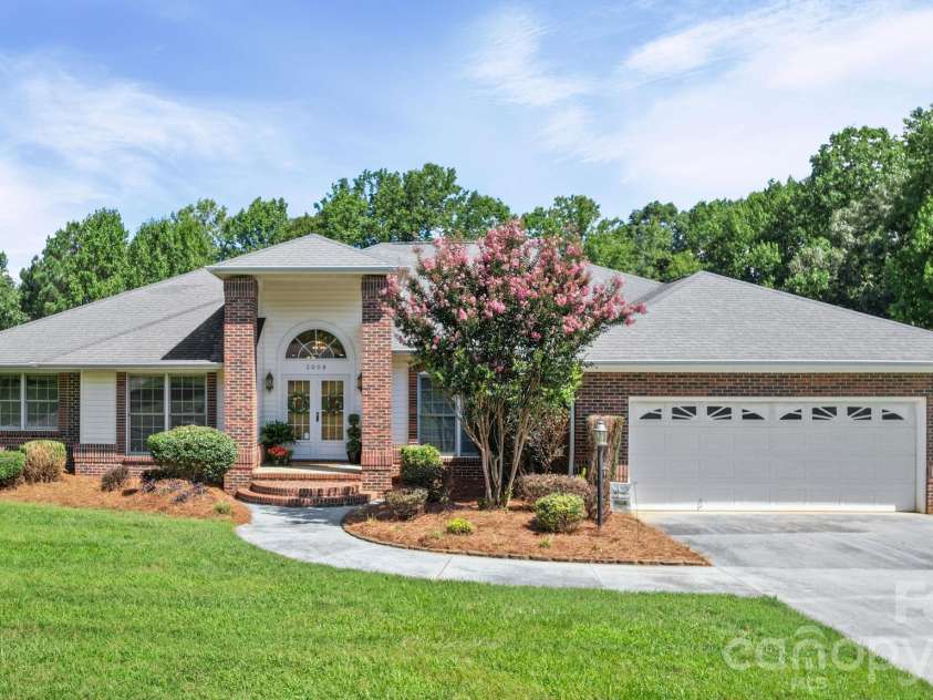 3008 Eaker Drive, Cherryville, NC 28021.  MLS# CAR4410929, YatesRealty ID 46228. Welcome Home!
