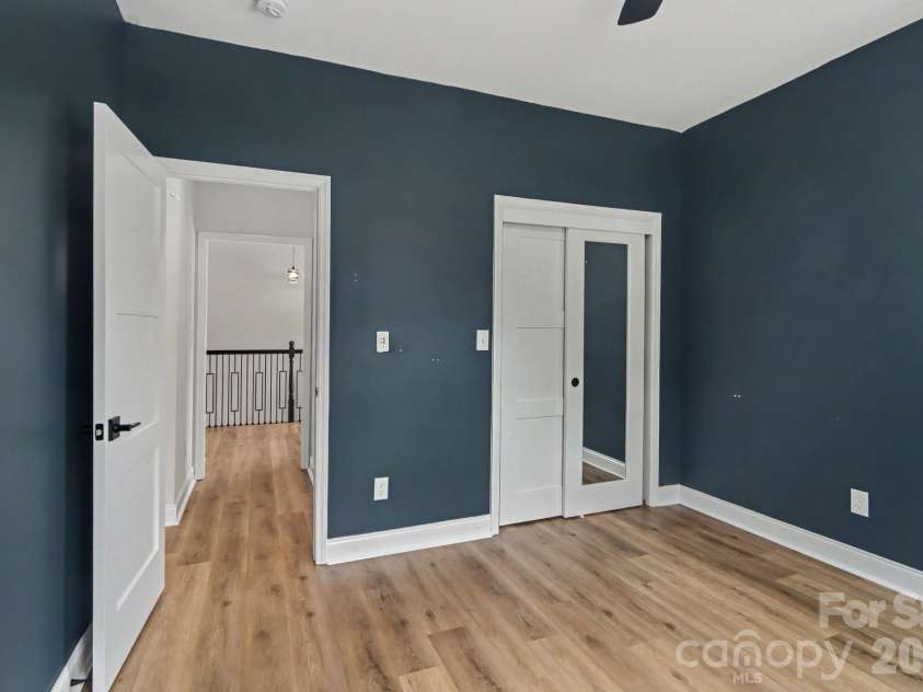 842 Belmont Avenue, Charlotte, NC 28205.  MLS# CAR4410963, YatesRealty ID 46229. 