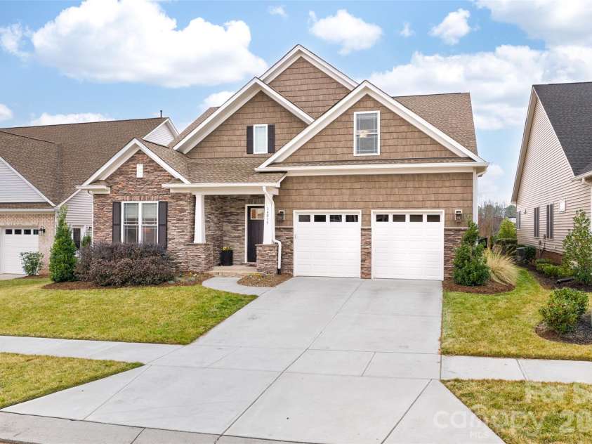 14015 Cameryn Elise Drive, Cornelius, NC 28031.  MLS# CAR4340898, YatesRealty ID 4623. 