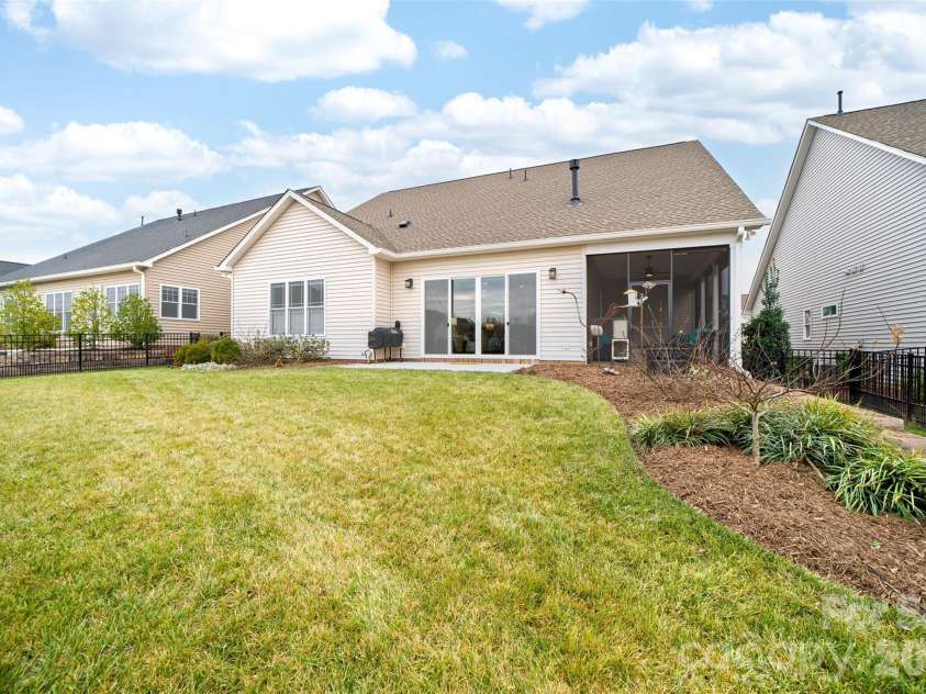 14015 Cameryn Elise Drive, Cornelius, NC 28031.  MLS# CAR4340898, YatesRealty ID 4623. 