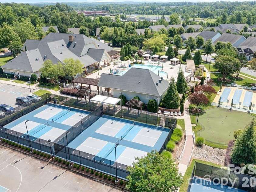 14015 Cameryn Elise Drive, Cornelius, NC 28031.  MLS# CAR4340898, YatesRealty ID 4623. 