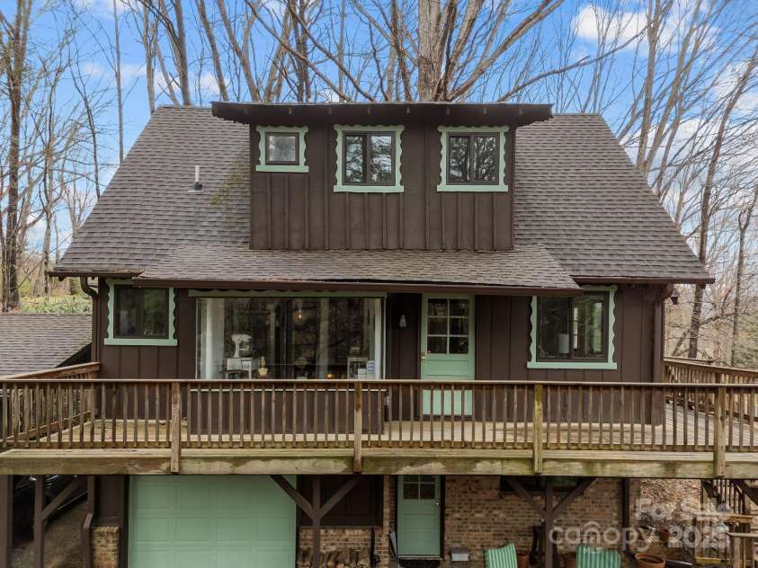 33 Wenlock Way, Waynesville, NC 28785.  MLS# CAR4239387, YatesRealty ID 4623. 
