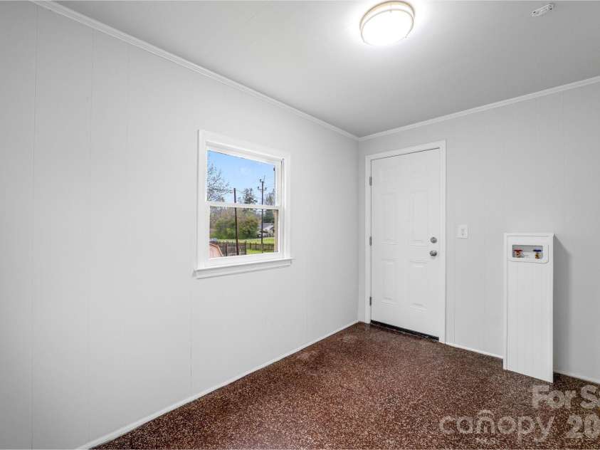 414 Ridge Street, Stanley, NC 28164.  MLS# CAR4359082, YatesRealty ID 4623. 