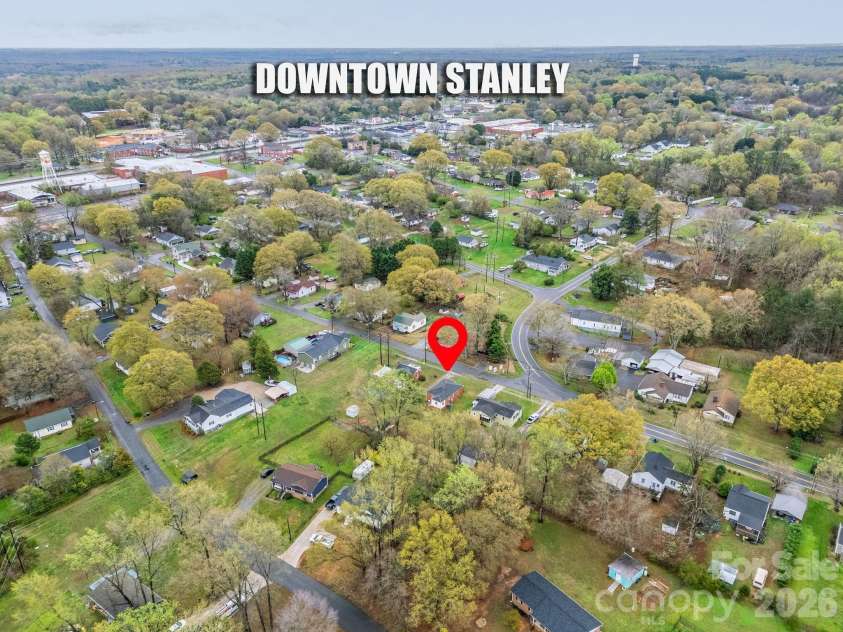 414 Ridge Street, Stanley, NC 28164.  MLS# CAR4359082, YatesRealty ID 4623. 