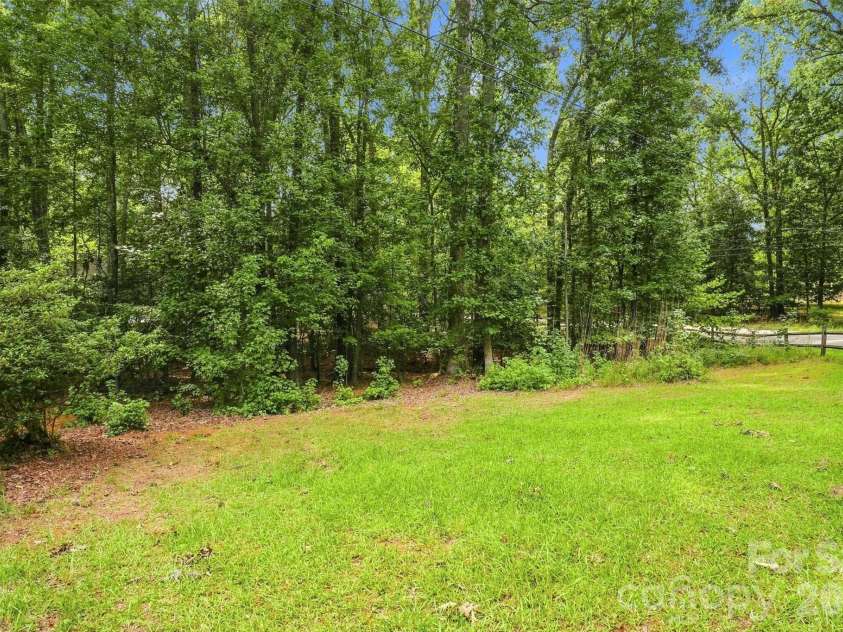 714 Springwood Drive, Mount Gilead, NC 27306.  MLS# CAR4411557, YatesRealty ID 46230. 