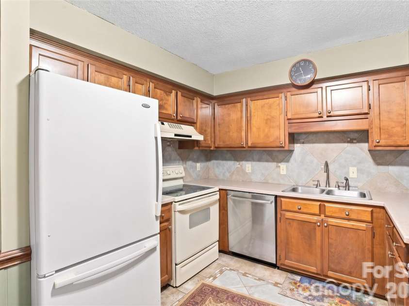 714 Springwood Drive, Mount Gilead, NC 27306.  MLS# CAR4411557, YatesRealty ID 46230. 