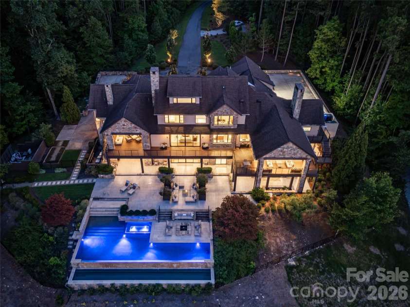 125 Quiet Waters Drive, Mooresville, NC 28117.  MLS# CAR4411417, YatesRealty ID 46231. 