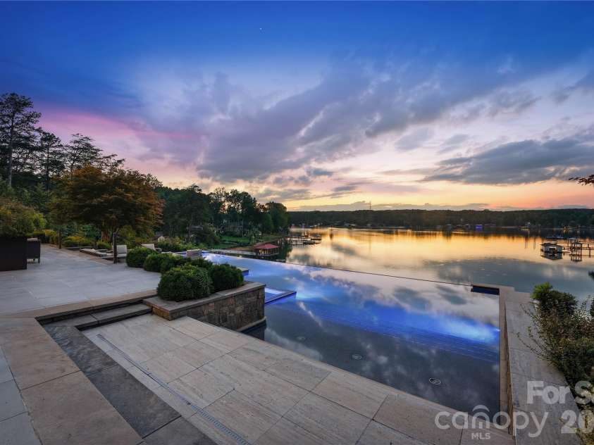 125 Quiet Waters Drive, Mooresville, NC 28117.  MLS# CAR4411417, YatesRealty ID 46231. 