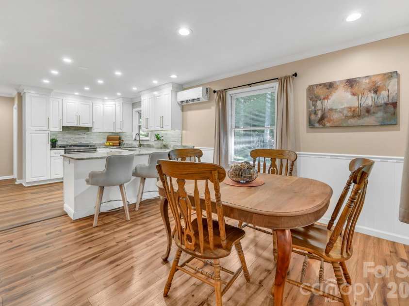 426 Meadowood Lane, Burnsville, NC 28714.  MLS# CAR4412082, YatesRealty ID 46234. Dining and Kitchen