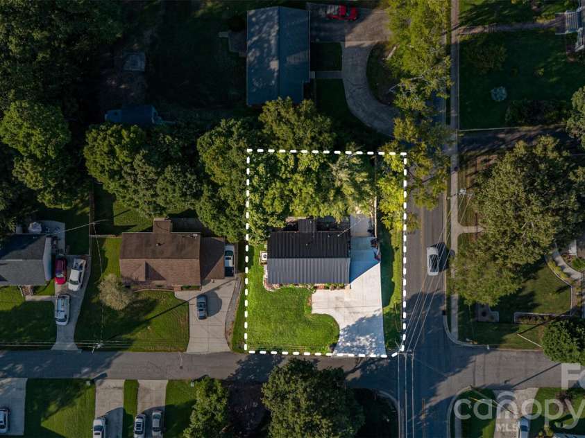100 Nims Avenue, Mount Holly, NC 28120.  MLS# CAR4411668, YatesRealty ID 46235. 