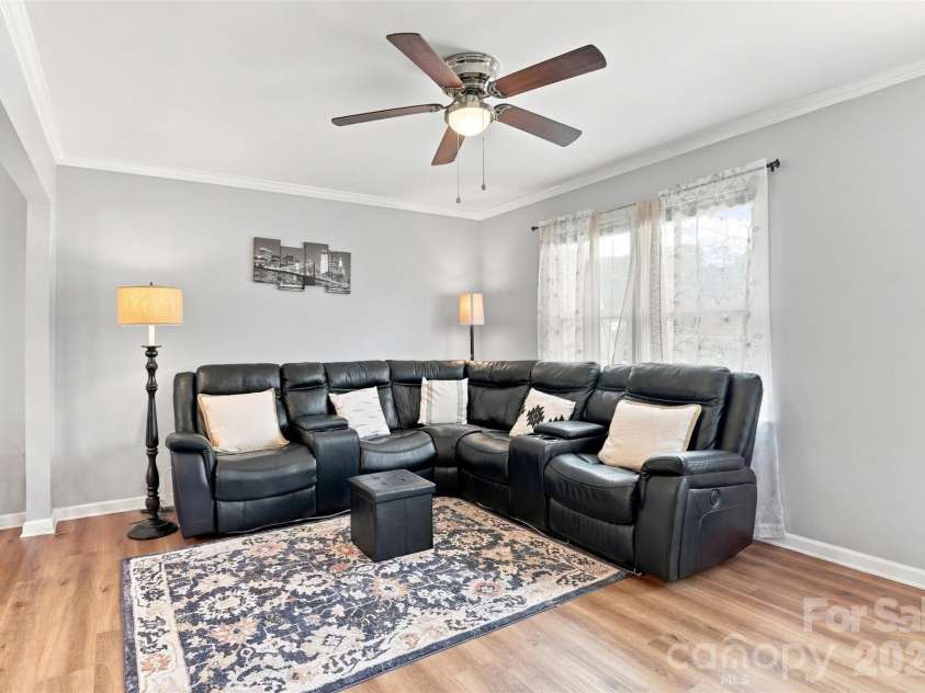 100 Nims Avenue, Mount Holly, NC 28120.  MLS# CAR4411668, YatesRealty ID 46235. 