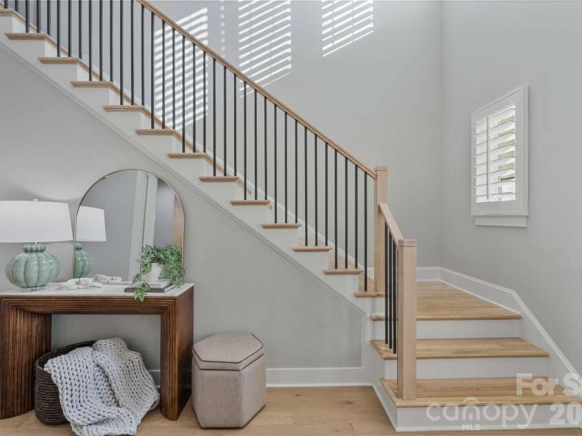 4031 Pritchard Place, Fort Mill, SC 29715.  MLS# CAR4340711, YatesRealty ID 4624. Upstairs there is a : LOFT, 2nd laundry room, and 3 bedrooms with full en-suite bathrooms and walk-in closets