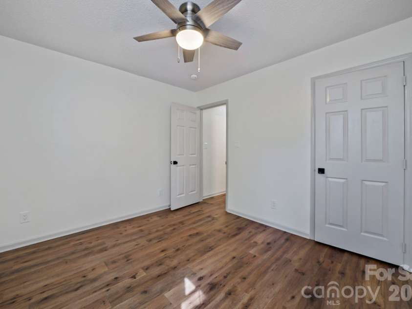 206 Aurora Lane, Huntersville, NC 28078.  MLS# CAR4416179, YatesRealty ID 46240. Secondary Bedroom 2