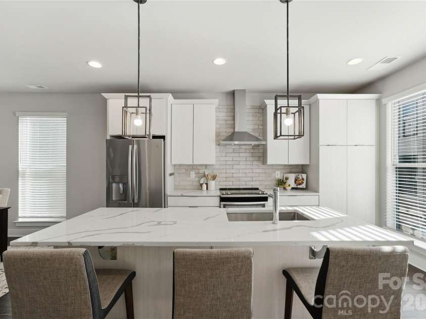 1523 Duckworth Avenue, Charlotte, NC 28208.  MLS# CAR4416086, YatesRealty ID 46241. 