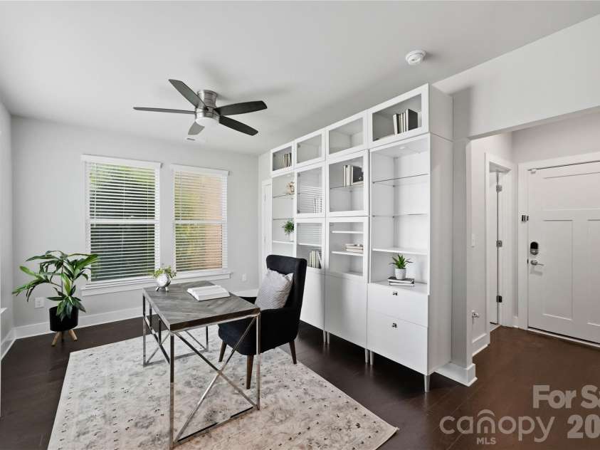 1523 Duckworth Avenue, Charlotte, NC 28208.  MLS# CAR4416086, YatesRealty ID 46241. 