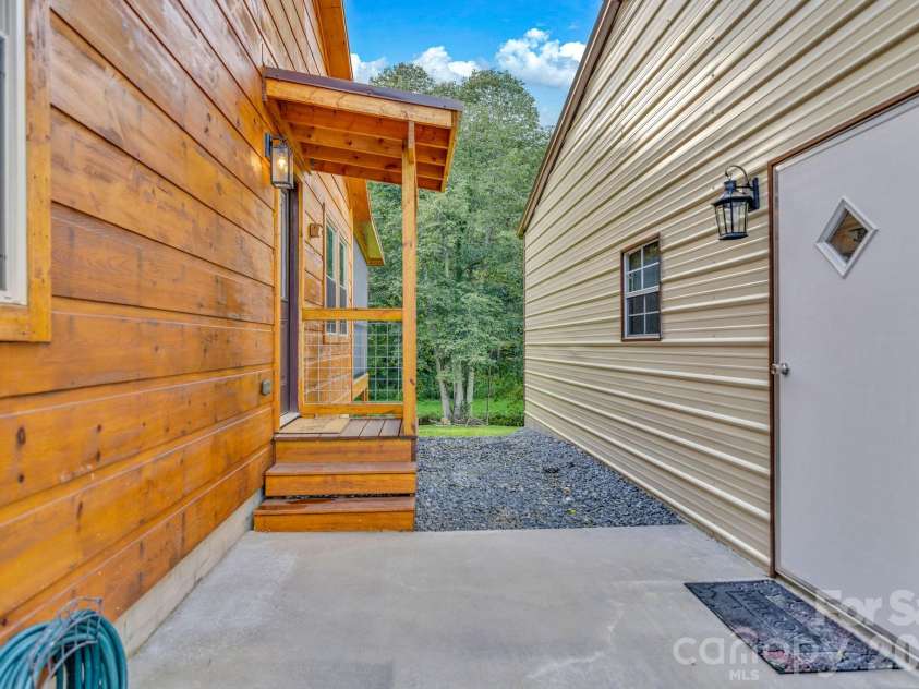 17036 Hwy 88 None, Creston, NC 28615.  MLS# CAR4417235, YatesRealty ID 46242. 