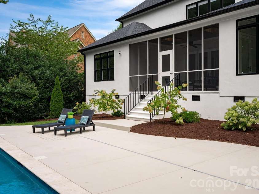 1025 Sherringham Way, Waxhaw, NC 28173.  MLS# CAR4411691, YatesRealty ID 46243. 
