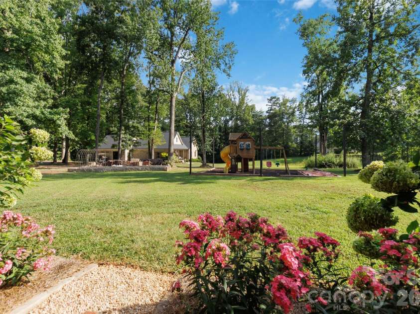 194 Love Street, Stanfield, NC 28163.  MLS# CAR4417079, YatesRealty ID 46246. 