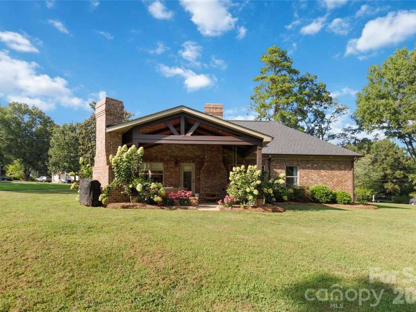 194 Love Street, Stanfield, NC 28163.  MLS# CAR4417079, YatesRealty ID 46246. 