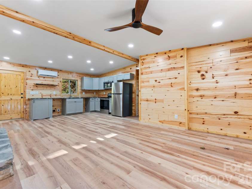 430 Long Branch Road, Maggie Valley, NC 28751.  MLS# CAR4417110, YatesRealty ID 46247. 