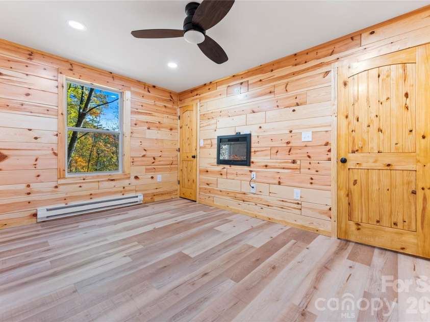 430 Long Branch Road, Maggie Valley, NC 28751.  MLS# CAR4417110, YatesRealty ID 46247. 